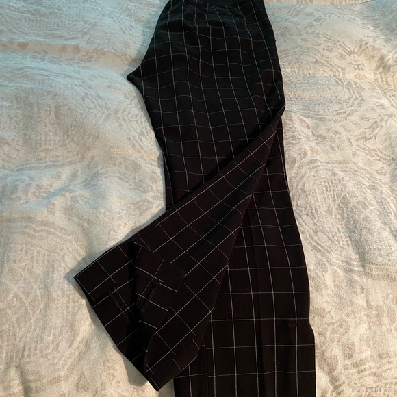 Pants - Picture 3 of 4